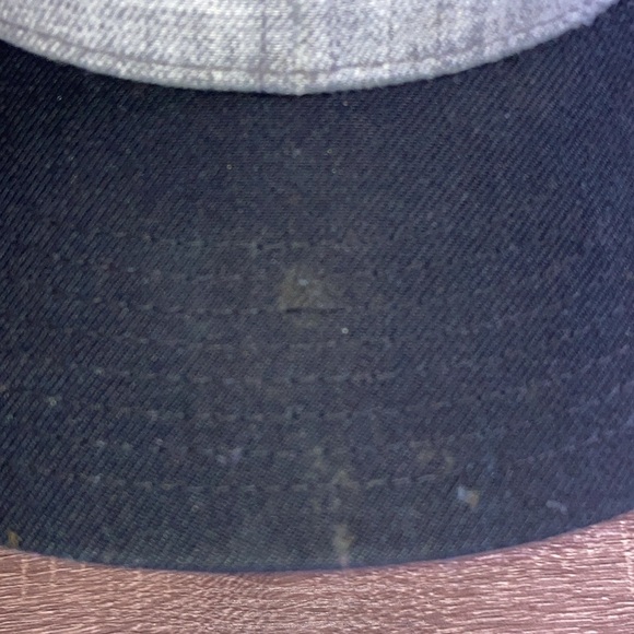 Pre Owned RVCA Snapback Hat Men's Unisex Cap Gray Black Logo - Picture 2 of 10